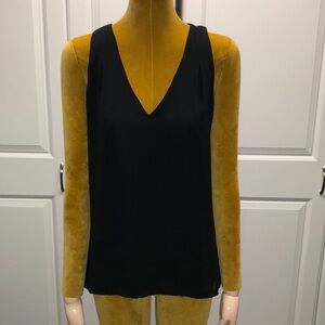 Women’s black Banana Republic racer back tank top